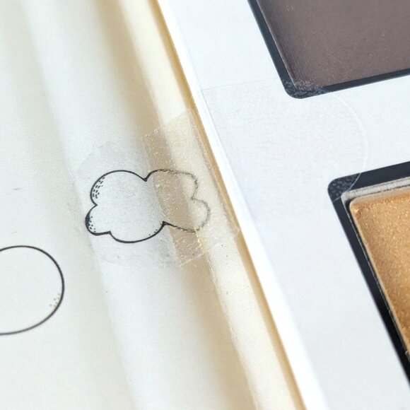 NEW Disney Winnie the Pooh Eyeshadow Palette by Taste Beauty - Picture 4 of 7